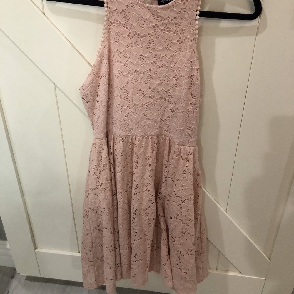 Junior's Dusty Rose Dress with lace